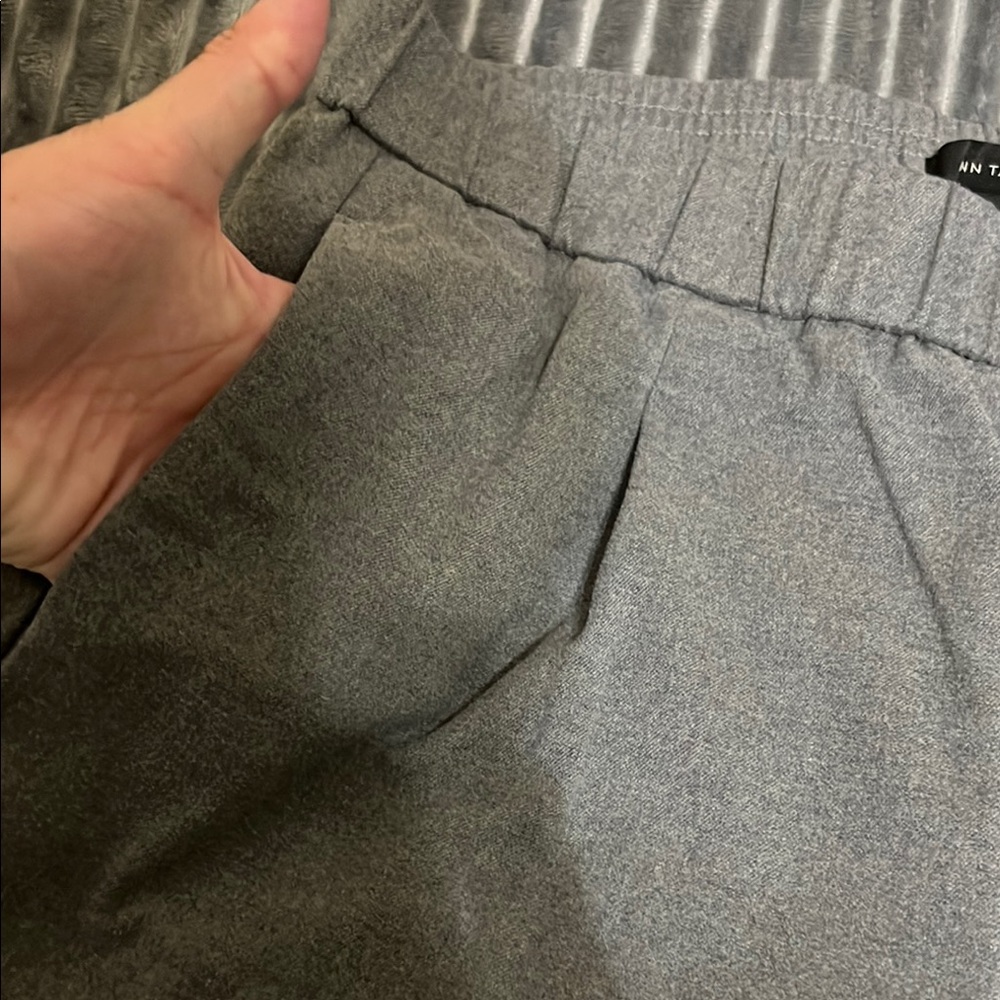Ann Taylor Gray Trousers Wide-Leg Style - Picture 2 of 3